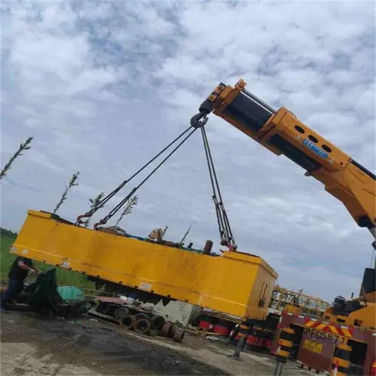 蒙山吊车吊集装箱需要多少钱